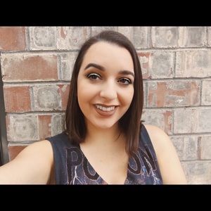 Meet your Posher, Cassie